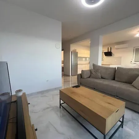 Apartment Luxury Penthouse In Makarska, Croatia