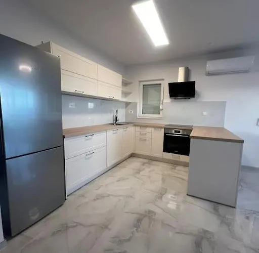 Apartman Luxury Penthouse In Makarska, Croatia *